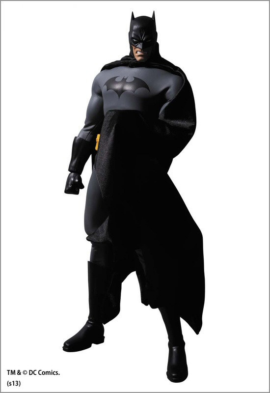 medicom-batman-hush-batman-superman-002