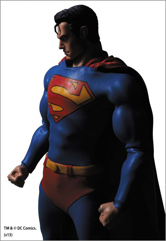 medicom-batman-hush-batman-superman-011