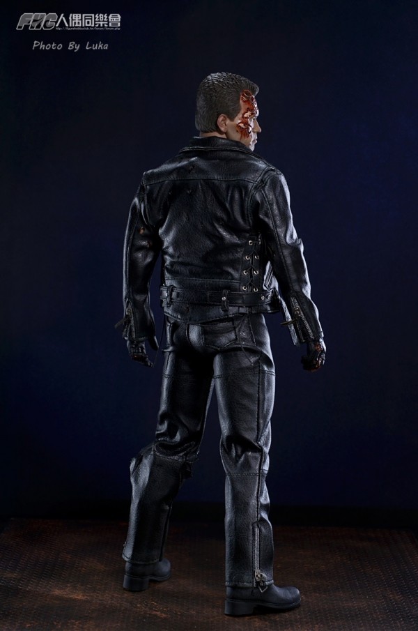 hottoys-dx13-t800b-003