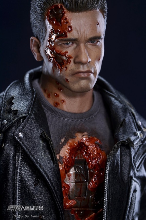 hottoys-dx13-t800b-007