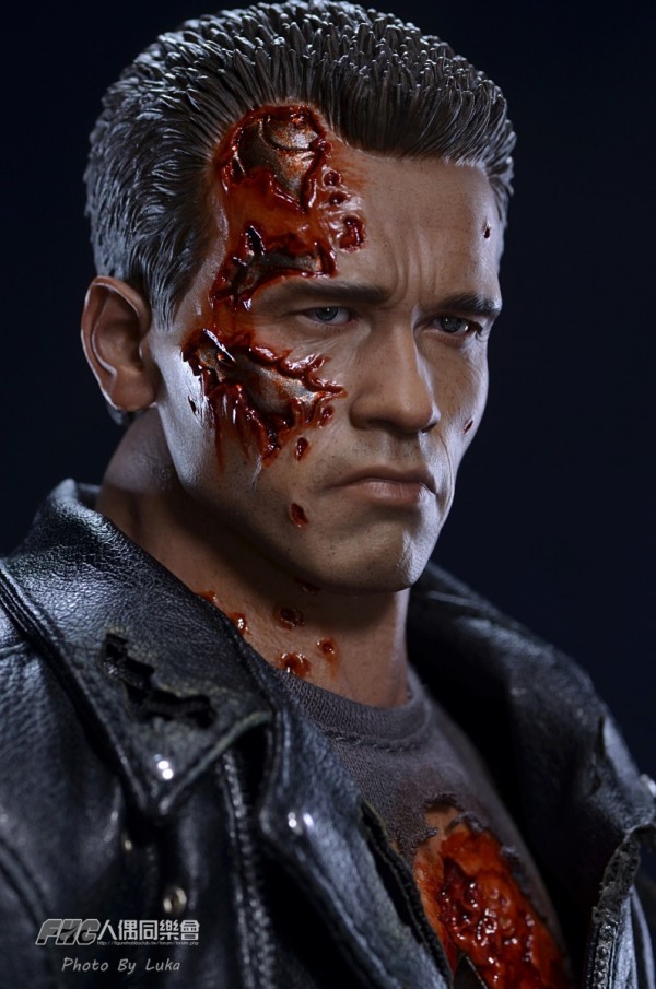 hottoys-dx13-t800b-010