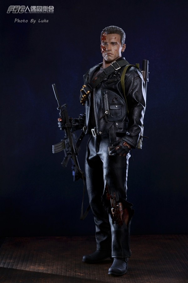 hottoys-dx13-t800b-020