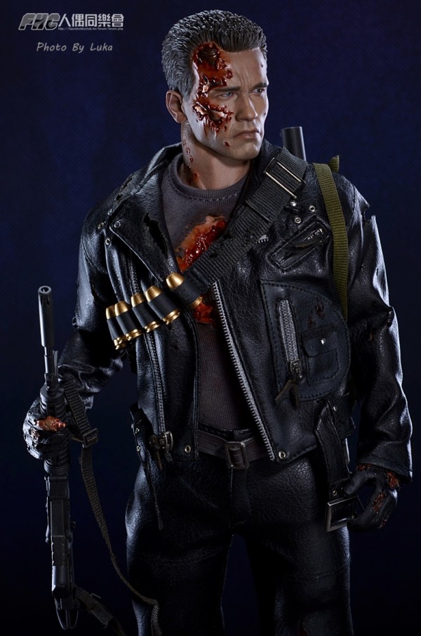 hottoys-dx13-t800b-021