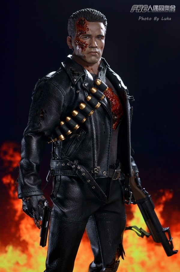 hottoys-dx13-t800b-028