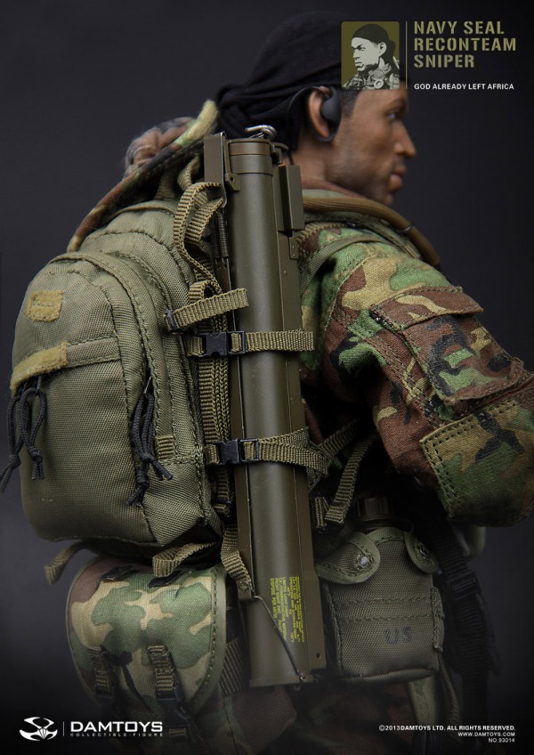 damtoys-black-sniper-002
