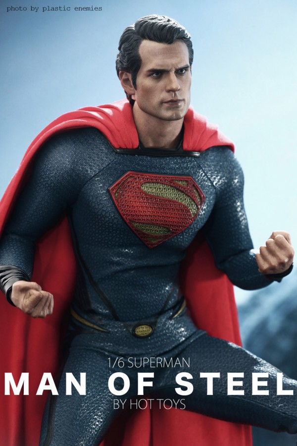 hottoys-superman-plastic-028