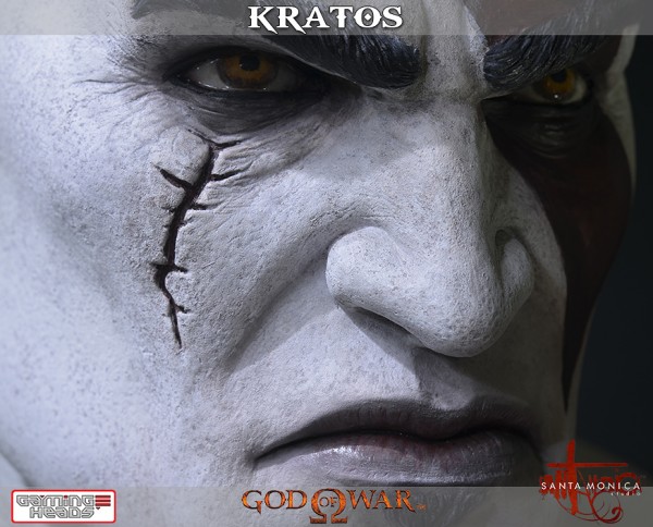 gaming-heads-kratos-bust-001