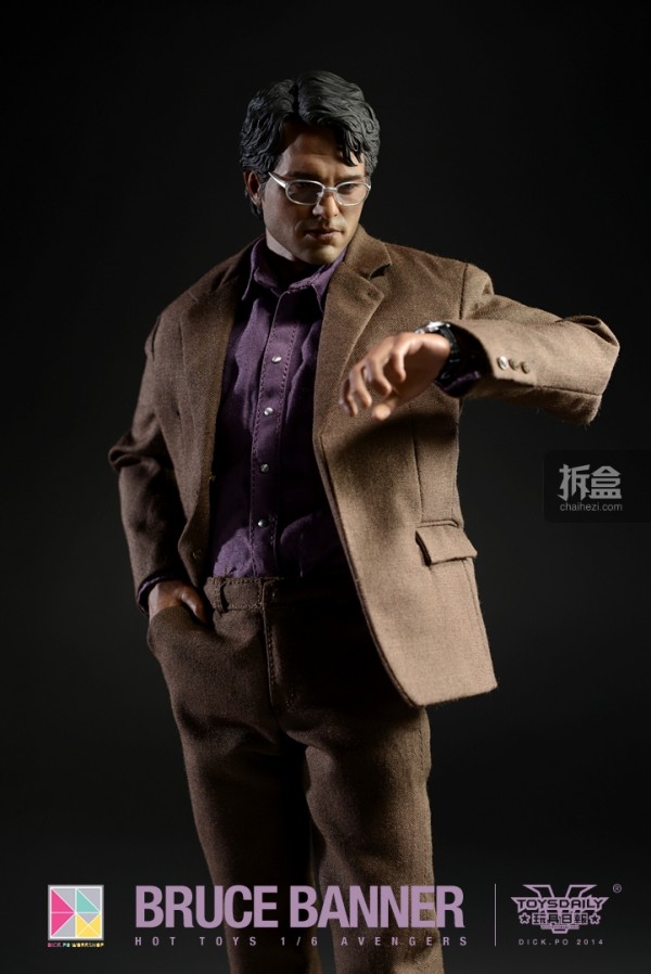 hottoys-bruce-banner-review-dickpo