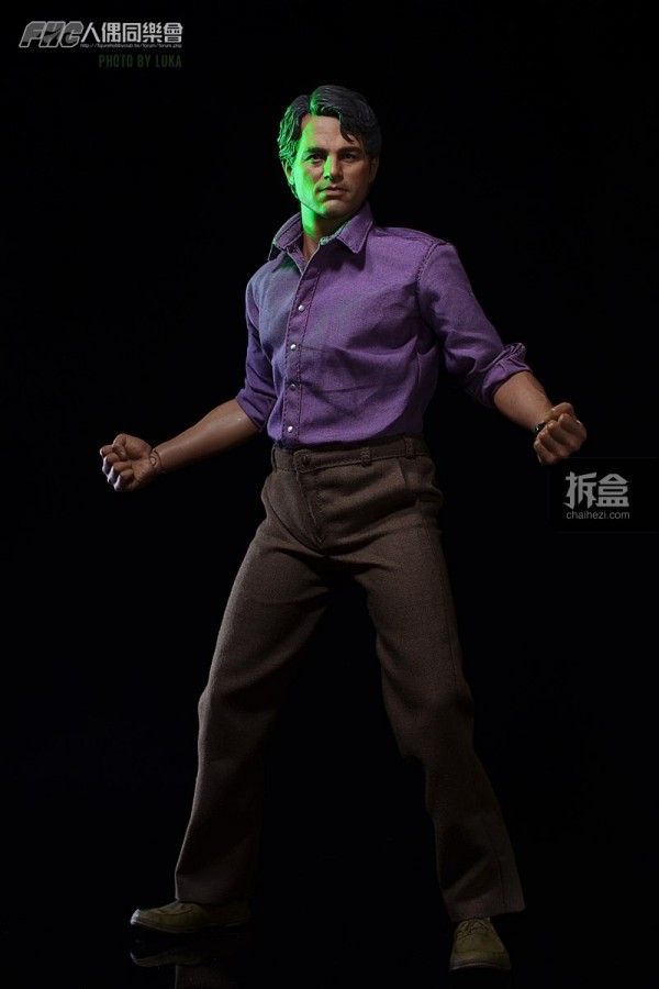 hottoys-bruce-banner-review-luka-012