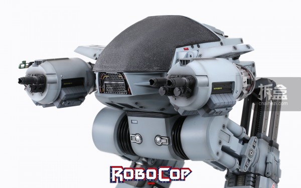 hottoys-robocop-ed209-omg-035