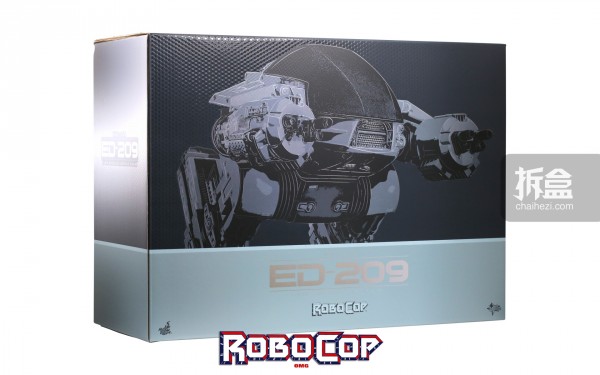 hottoys-robocop-ed209-omg-044