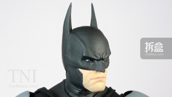 neca-18inch-batman-review-019