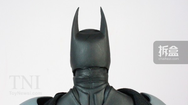 neca-18inch-batman-review-022