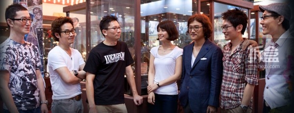 陈浩斌（左三）