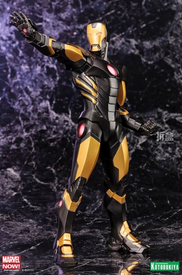 Koto-Marvel-Now-Iron-Man-Statue-001