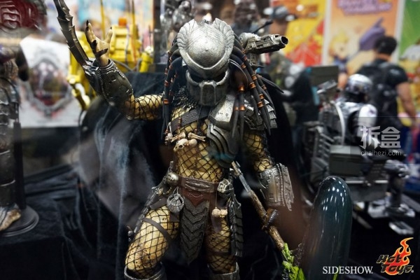 hottoys-2014sdcc-booth-011