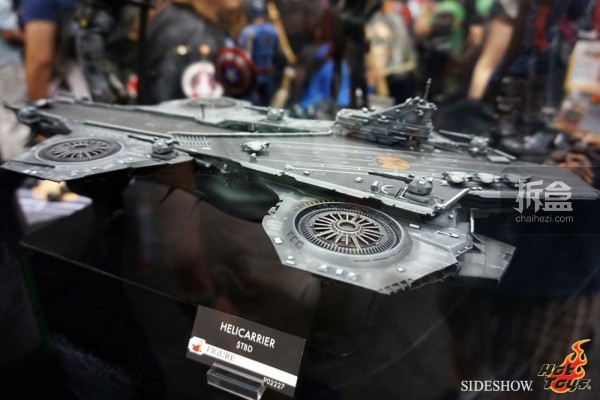 hottoys-2014sdcc-booth-018