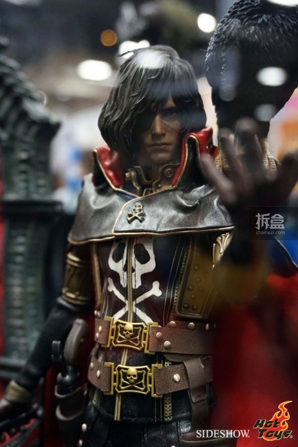 hottoys-2014sdcc-booth-044