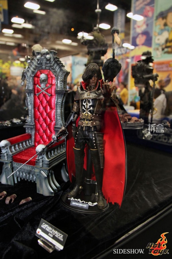hottoys-2014sdcc-booth-045