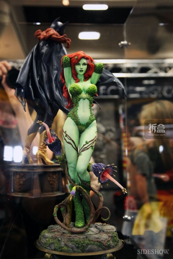 sideshow-2014sdcc-booth-015