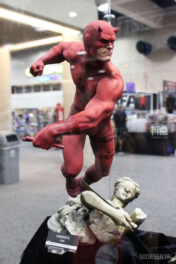 sideshow-2014sdcc-booth-056
