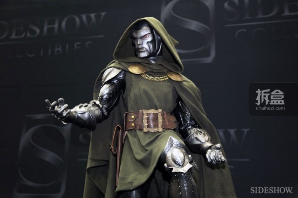 sideshow-2014sdcc-booth-059