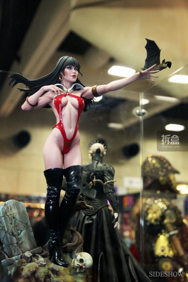 sideshow-2014sdcc-booth-069