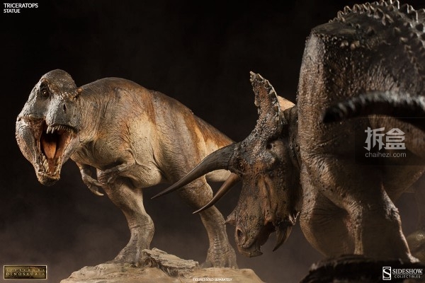 sideshow-dinosauria-triceratops-017