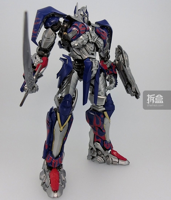 takaratomy-TFM4-optimus-010