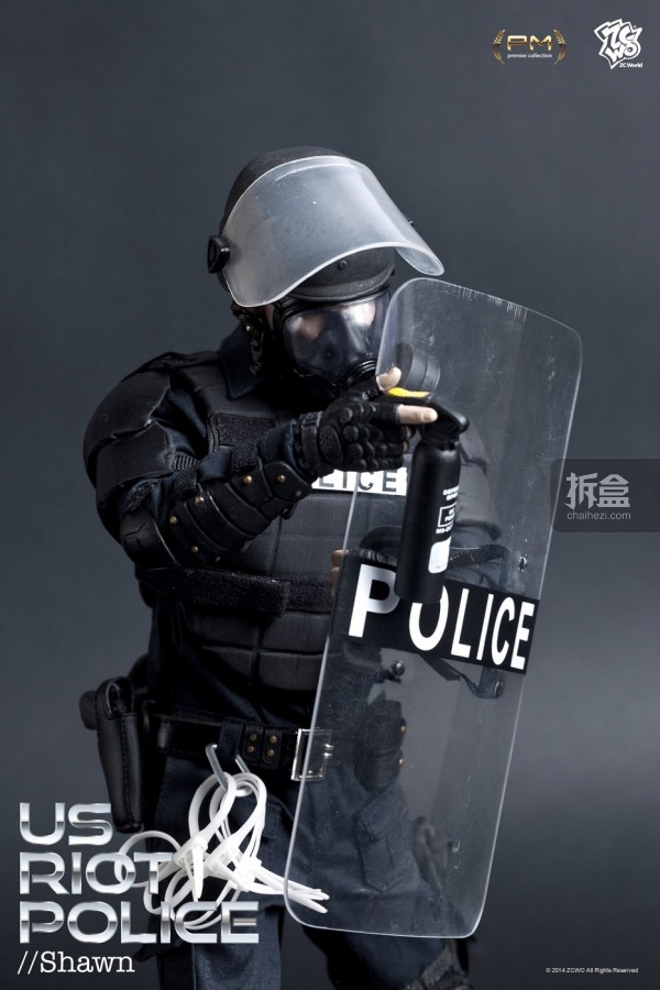 ZCWO-US-Riot Police (1)