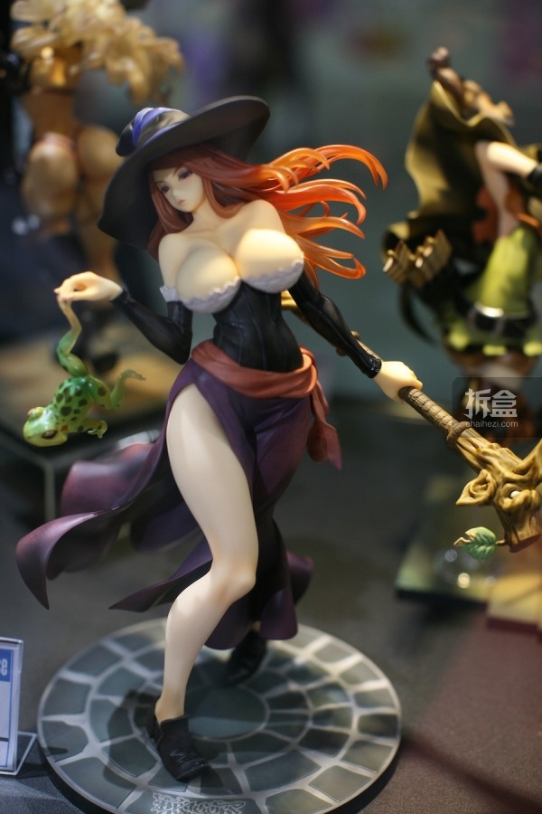 2014-cicf-megahouse-first-007