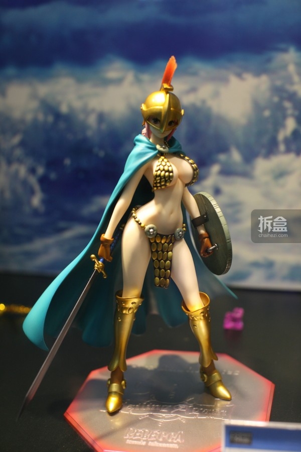 2014-cicf-megahouse-first-010