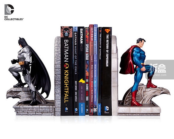 DC-bookends-batman-superman