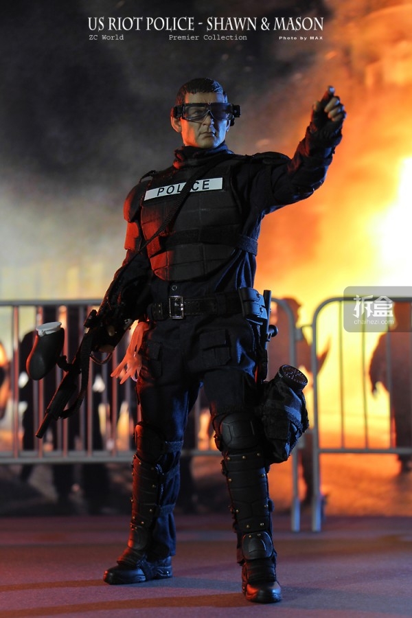 ZCWO-US Riot Police Shawn Mason-MaxL (17)