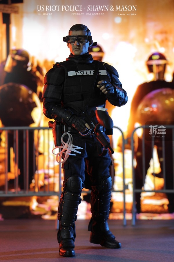 ZCWO-US Riot Police Shawn Mason-MaxL (18)