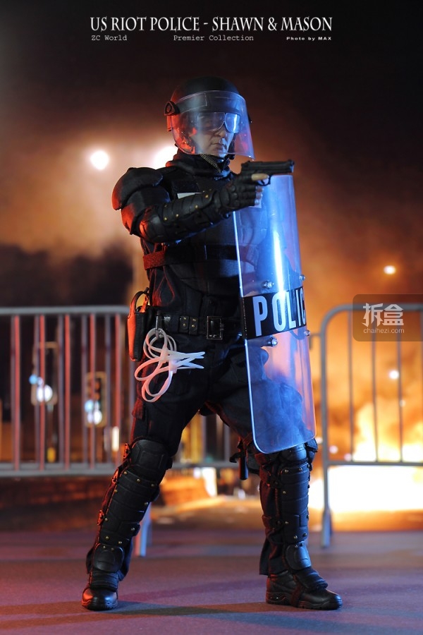 ZCWO-US Riot Police Shawn Mason-MaxL (19)
