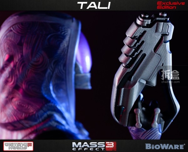 gamingheads-Mass Effect3-tali-statue-003
