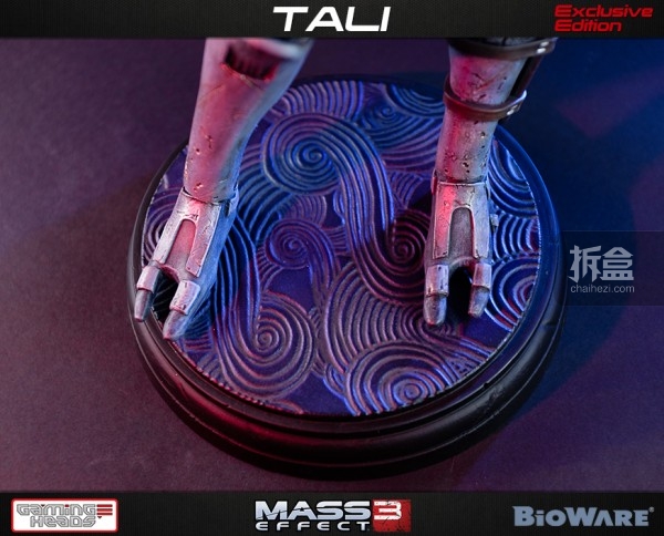 gamingheads-Mass Effect3-tali-statue-013