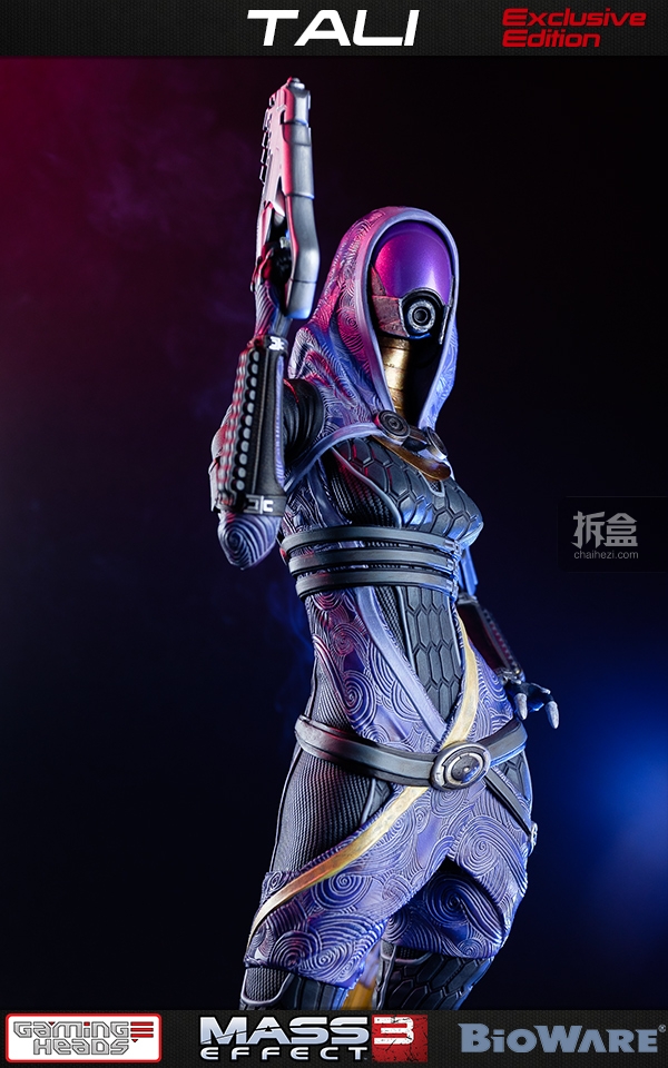 gamingheads-Mass Effect3-tali-statue-032