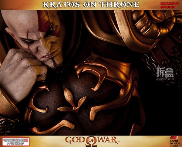 gamingheads-Kratos on Throne-statue (11)