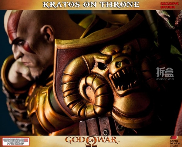 gamingheads-Kratos on Throne-statue (19)