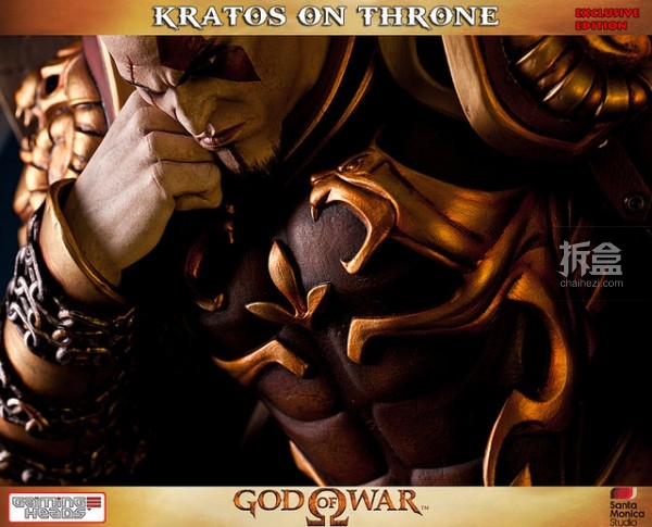 gamingheads-Kratos on Throne-statue (27)