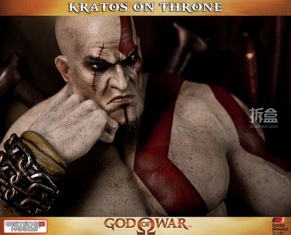 gamingheads-Kratos on Throne-statue (6)