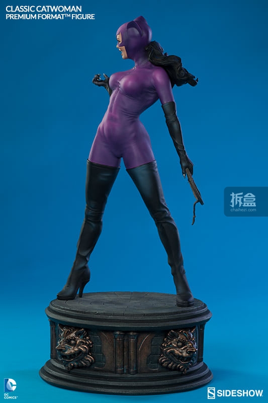 sideshow-Classic Catwoman-PF-figure (7)