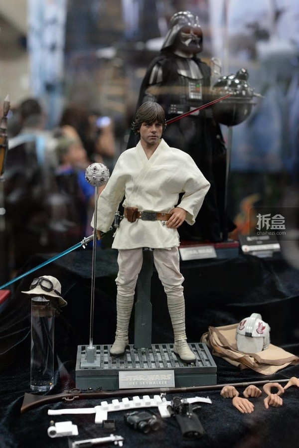 2015SDCC-sideshow-HT-mwctoys(64)