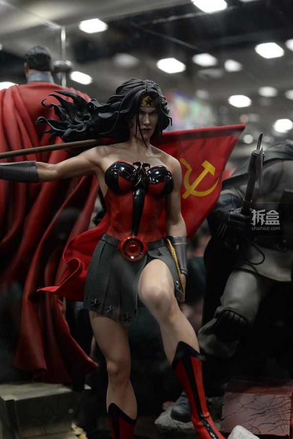 22寸《超人：红色之子》神奇女侠Wonder Woman PF系列雕像