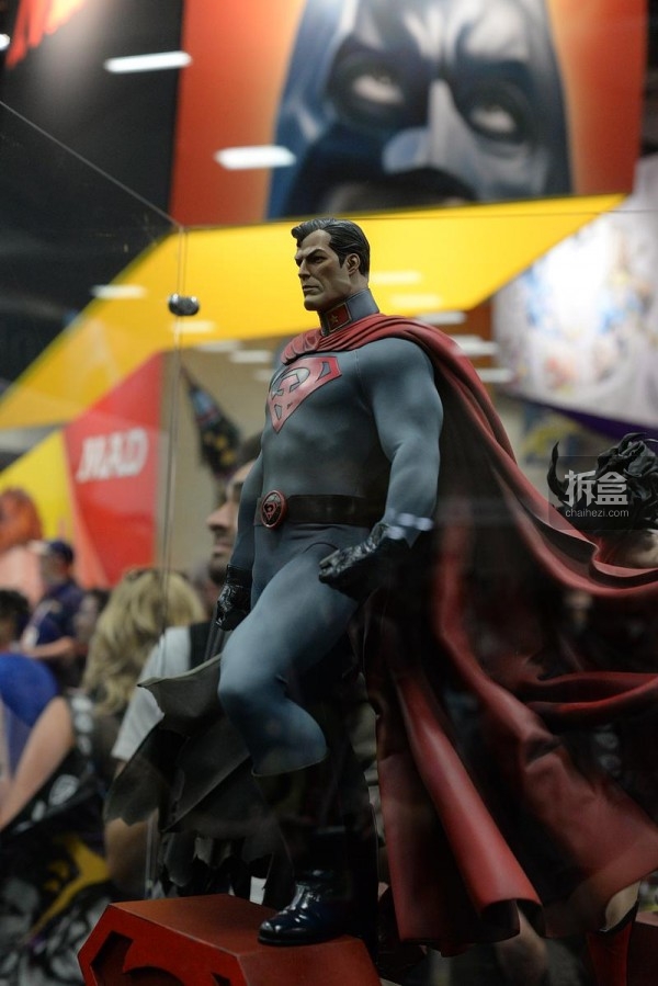 《超人：红色之子》Superman Red Son 25寸 PF系列雕像