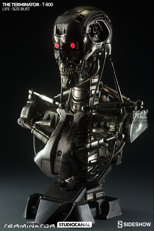 sideshow-Terminator-T800-life-bust (4)