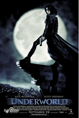 英伦玫瑰 Kate Beckinsale （凯特. 贝金赛尔）饰演的英姿飒爽的女吸血鬼