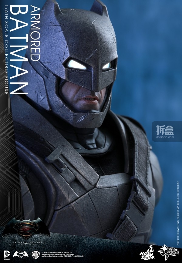 HotToys-ht-BVS-Armored-Batman-Collectible-Figure-preview-017
